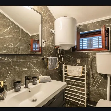 Rum i privatbostad Fortunal